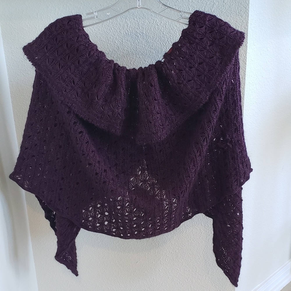 Sweater - Picture 2 of 2